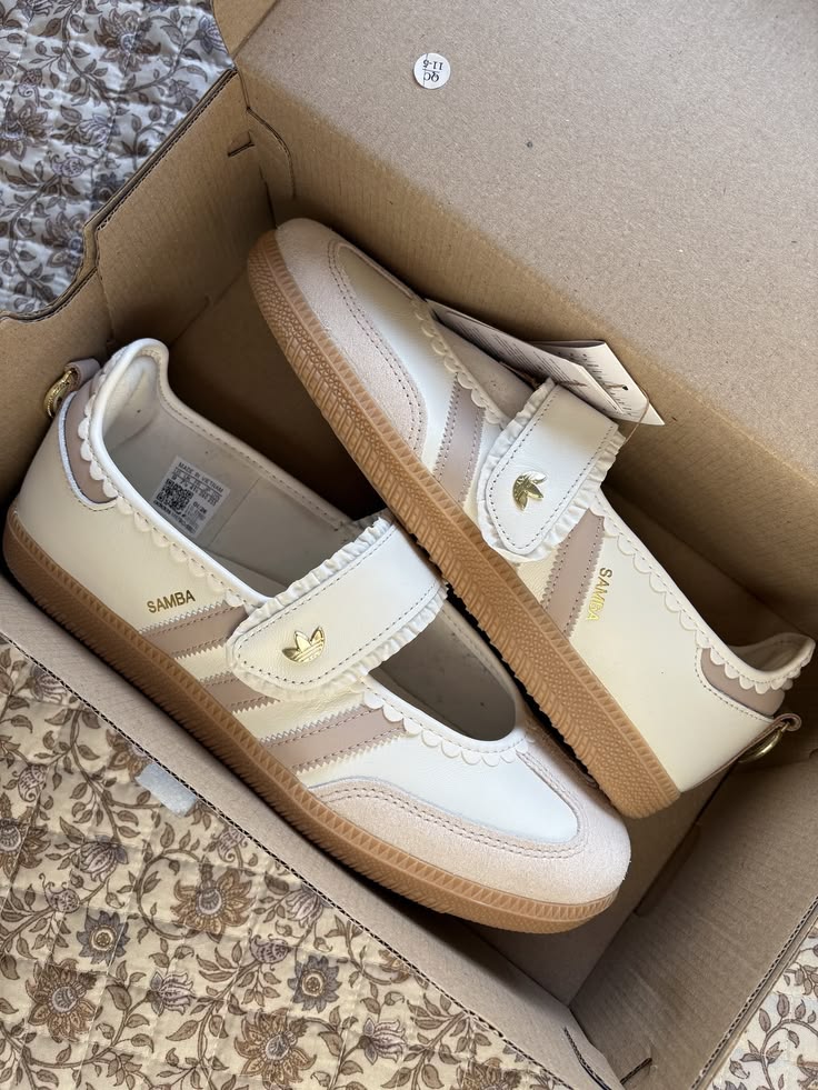 ADIDAS SAMBA WOMEN'S SNEAKER COLOR : White Flat