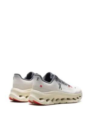 On Running Cloudtilt 2x Loewe RockSand