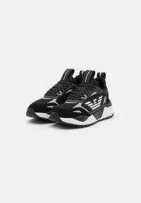 Emporio Armani EA7 Runner Black White