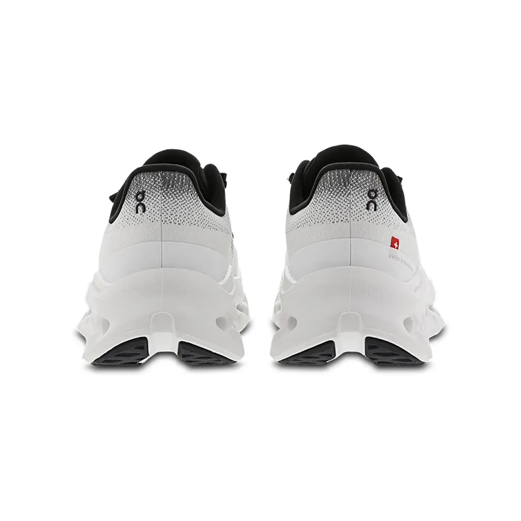 On RunnIng Cloudtilt 2 X Loewe Black Ivory